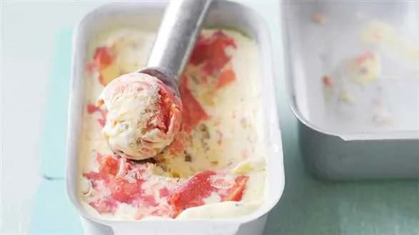 Lody śliwkowo-orzechowe z miodem