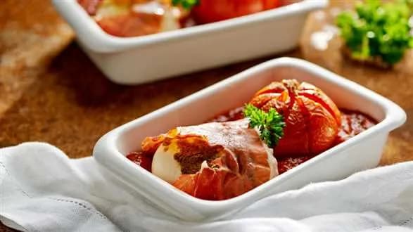 Pieczona mozzarella z pomidorami