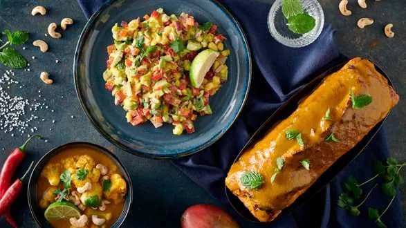 Wegańskie curry z kalafiora z mango (z nerkowcami)