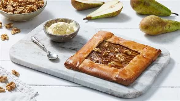 Tarta z karmelizowaną gruszką