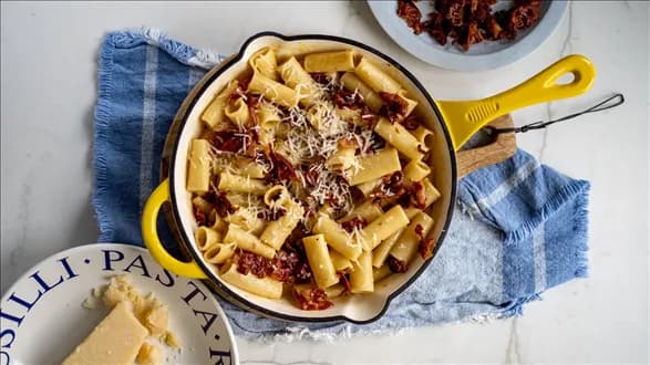 Makaron alla carbonara z guanciale