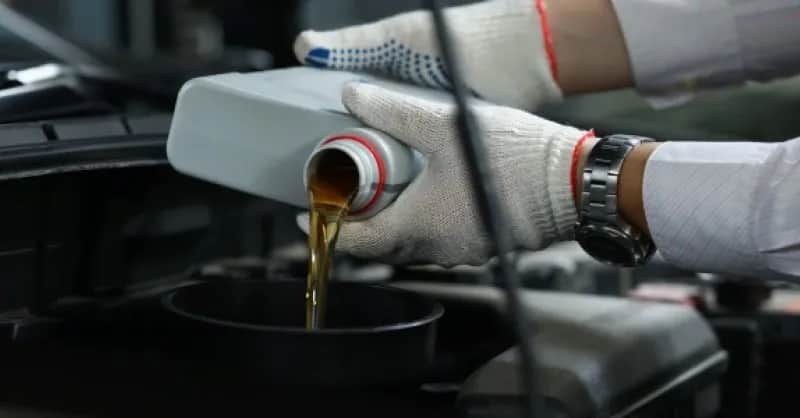 Ile kosztuje dynamiczna wymiana oleju i co warto wiedzieć?