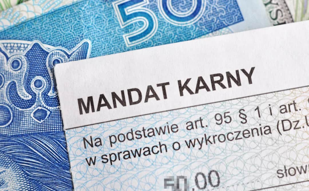 Co grozi za niezapłacenie mandatu w terminie? Sprawdź konsekwencje