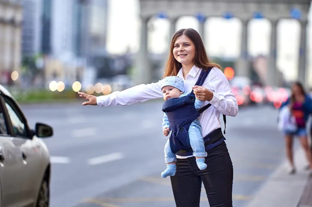 Czy w taxi trzeba fotelik? Poznaj przepisy i bezpieczeństwo dzieci