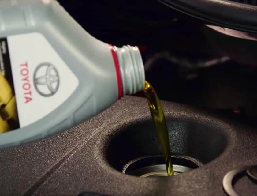 Toyota - co ile wymiana oleju? Oto kluczowe informacje, które musisz znać