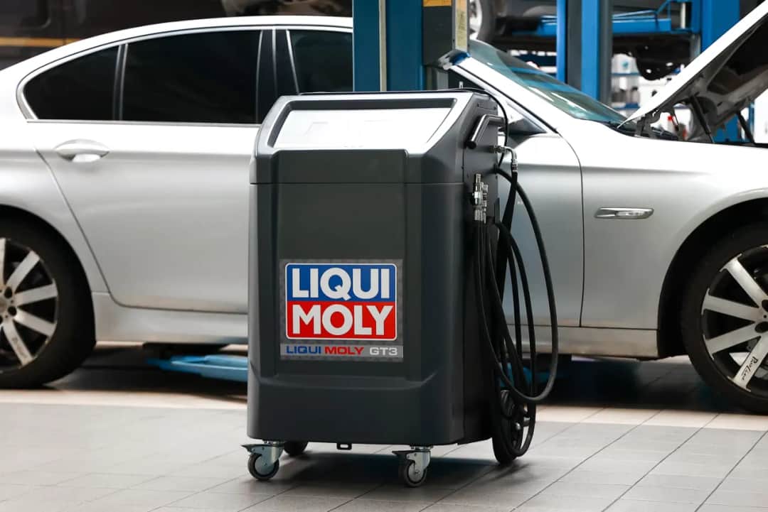 Ile czasu trwa wymiana oleju? Oto, co musisz wiedzieć, by nie tracić czasu