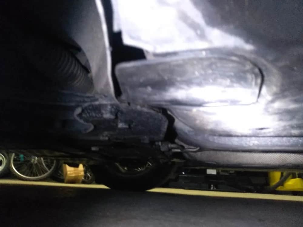 Gdzie podłożyć lewarek w Skodzie Octavii? Bezpieczne punkty podparcia i porady