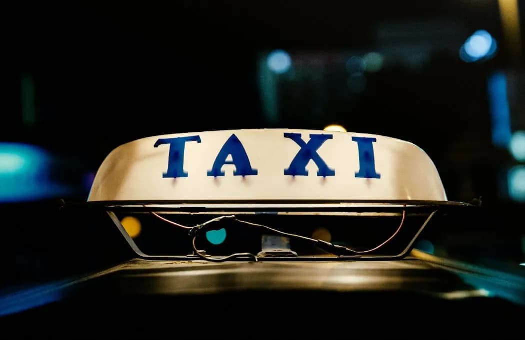 Jak wyrobić licencję taxi i uniknąć kosztownych błędów